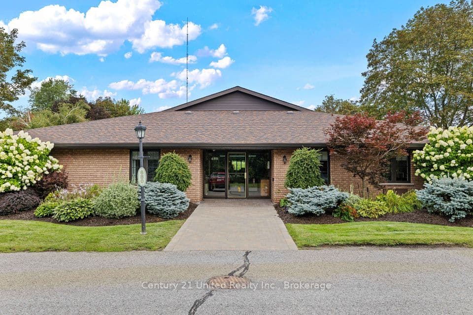 680 Whitaker Street 7, Peterborough, ON K9H 7J9 – main photo