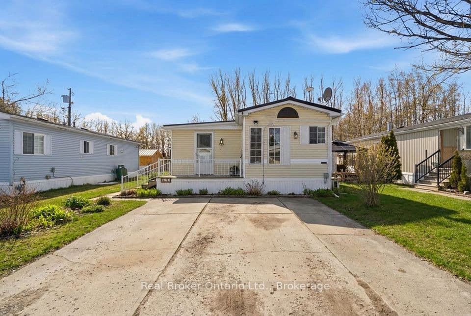 428 Pine Pass, Centre Wellington, ON N1M 2W5 – main photo