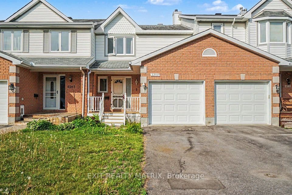 2209 Saturn Crescent, Orleans - Cumberland and Area, ON K4A 3T6 – main photo