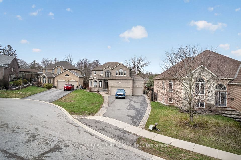 20 Magnolia Court, Belleville, ON K8P 5M7 – main photo