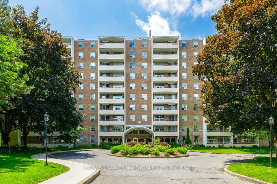 365 Geneva Street 1002, St. Catharines, ON L2N 5S7 – photo 2