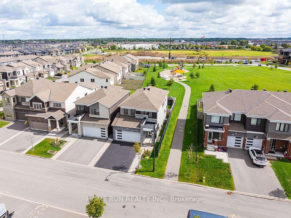 534 Arosa Way, Kanata, ON K2V 0R8 – photo 3