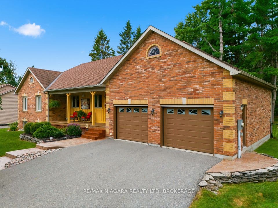 115 Pinewood Boulevard, Kawartha Lakes, ON K0M 2T0 – photo 2