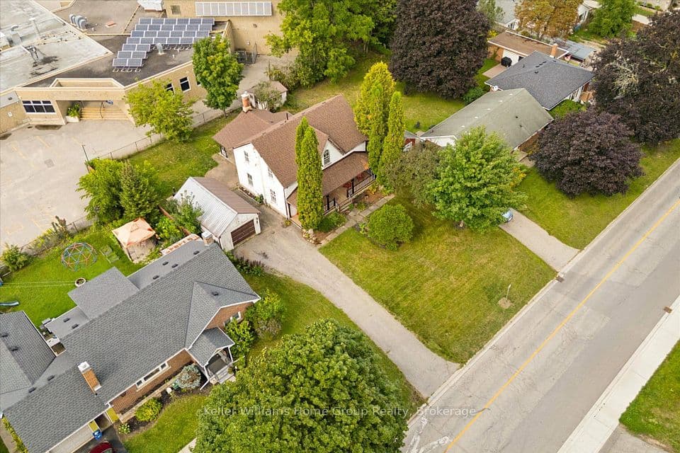 339 GARAFRAXA Street E, Centre Wellington, ON N1M 1E4 – photo 2