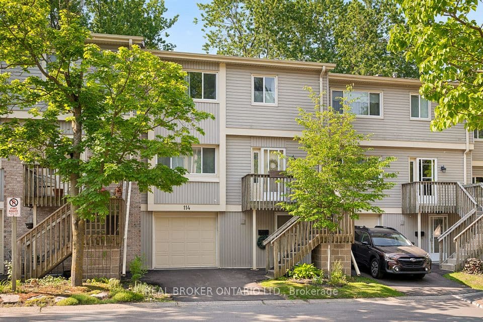 30 Green Valley Drive 114, Kitchener, ON N2P 1G8 – main photo