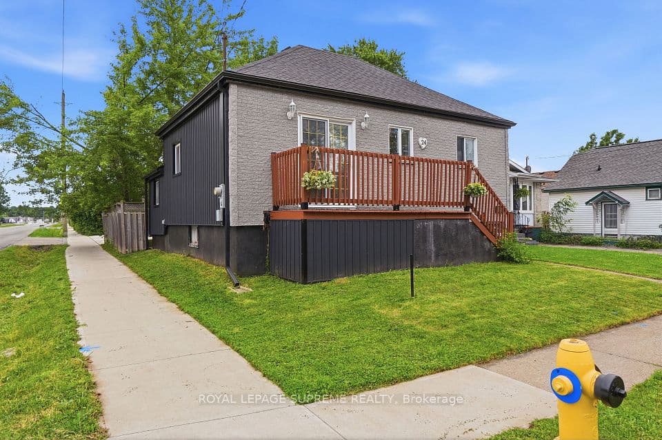 24 Alexandra Boulevard, St. Catharines, ON L2P 1J7 – main photo