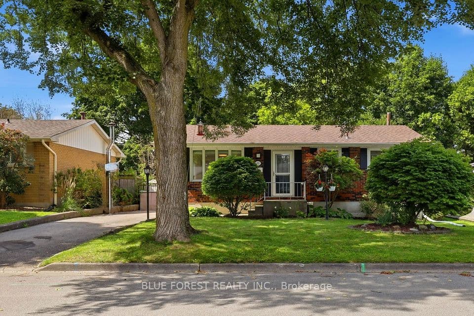 83 Amy Crescent, London East, ON N5Y 4A5 – main photo