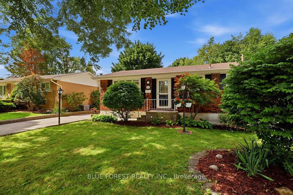 83 Amy Crescent, London East, ON N5Y 4A5 – photo 2