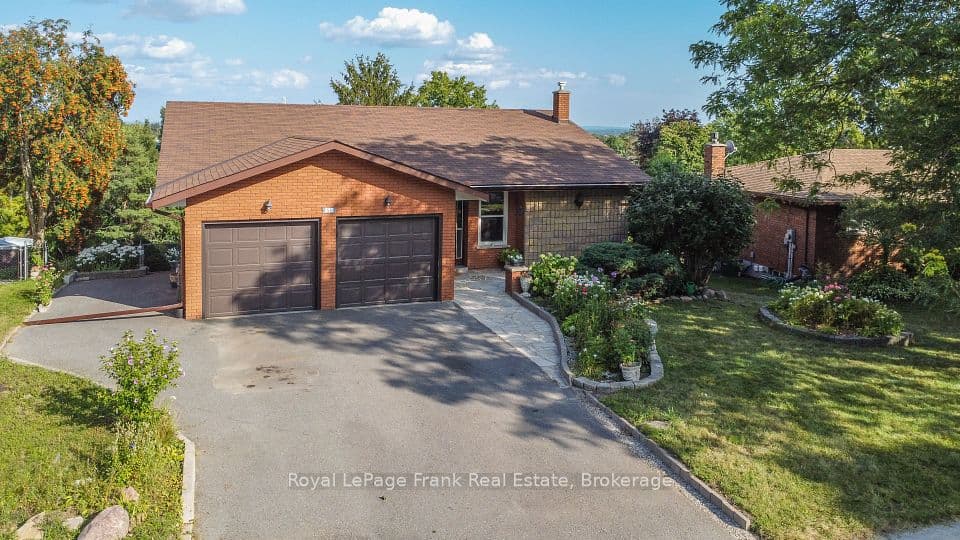 1561 Cherryhill Road, Peterborough, ON K9K 1A7 – photo 2