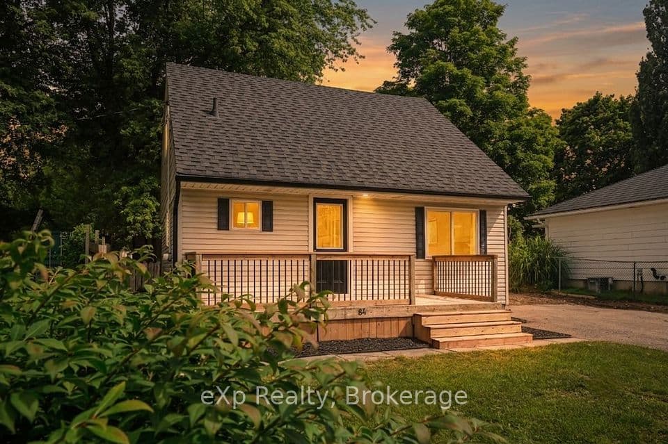 84 Victoria Boulevard, Huron East, ON N0M 1L0 – photo 3