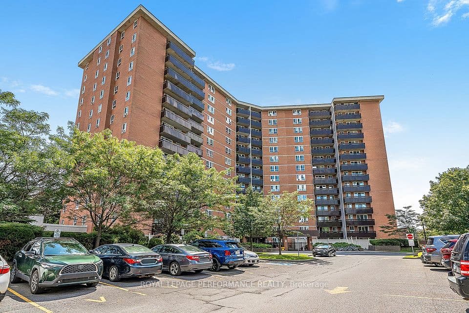 2000 Jasmine Crescent 1406, Beacon Hill North - South and Area, ON K1J 8K4 – main photo