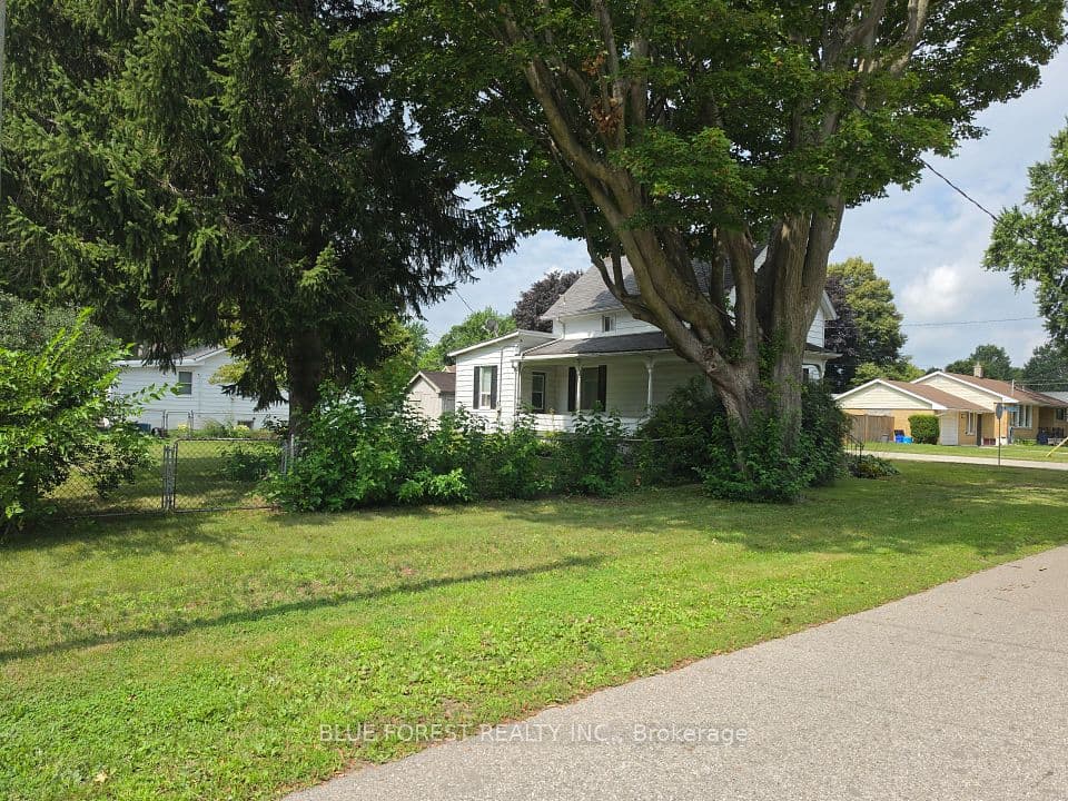 248 Ridout Street, West Elgin, ON N0L 2C0 – photo 2