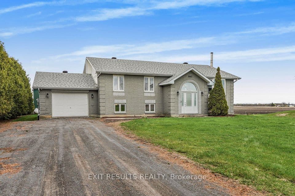 1887 Champlain Street, Out of Area, ON K0A 1N0 – photo 3