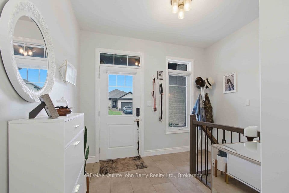 28 Raycroft Drive, Belleville, ON K8N 0R4 – photo 3