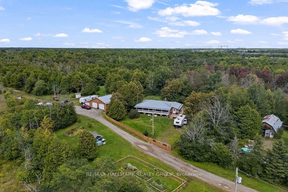 6666 Roger Stevens Drive, Montague, ON K7A 4S6 – photo 2