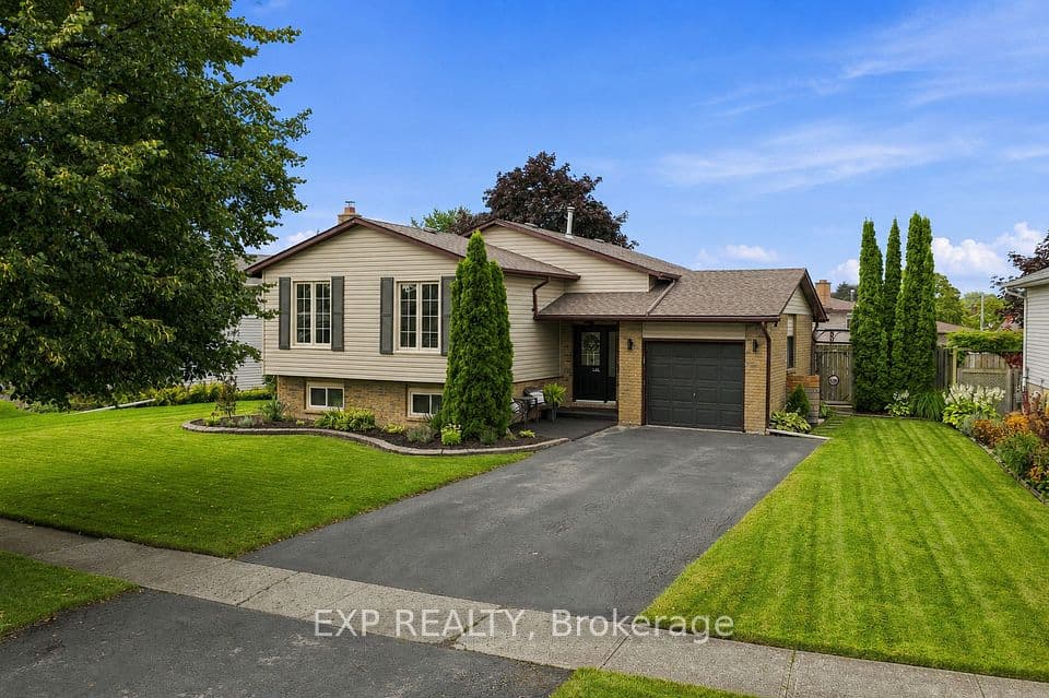 72 Acadia Drive, Welland, ON L3C 6L6 – main photo