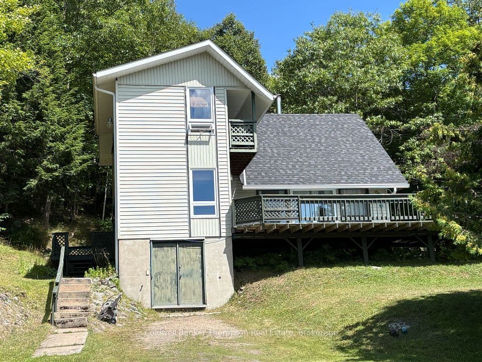 695B Spring Lake Road, Parry Sound Remote Area, ON P0A 1X0 – main photo
