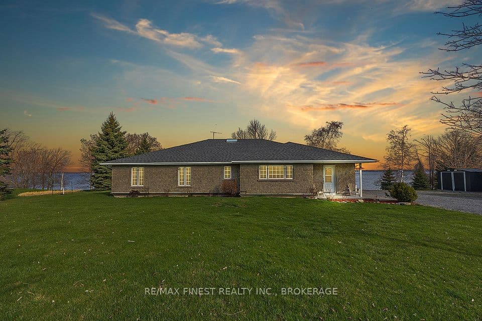 2800 Front Road, Loyalist, ON K0H 2S0 – main photo