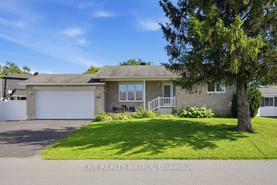 2807 Leonard Street, Clarence-Rockland, ON K4K 1A4 – photo 2