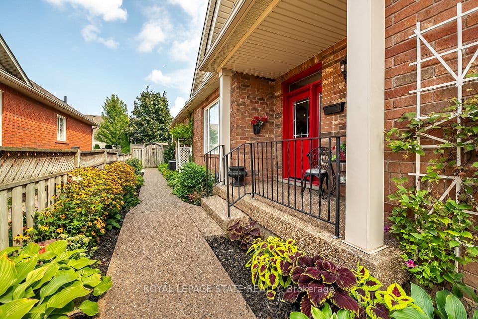 159 Thoroughbred Boulevard, Hamilton, ON L9K 1N2 – photo 2