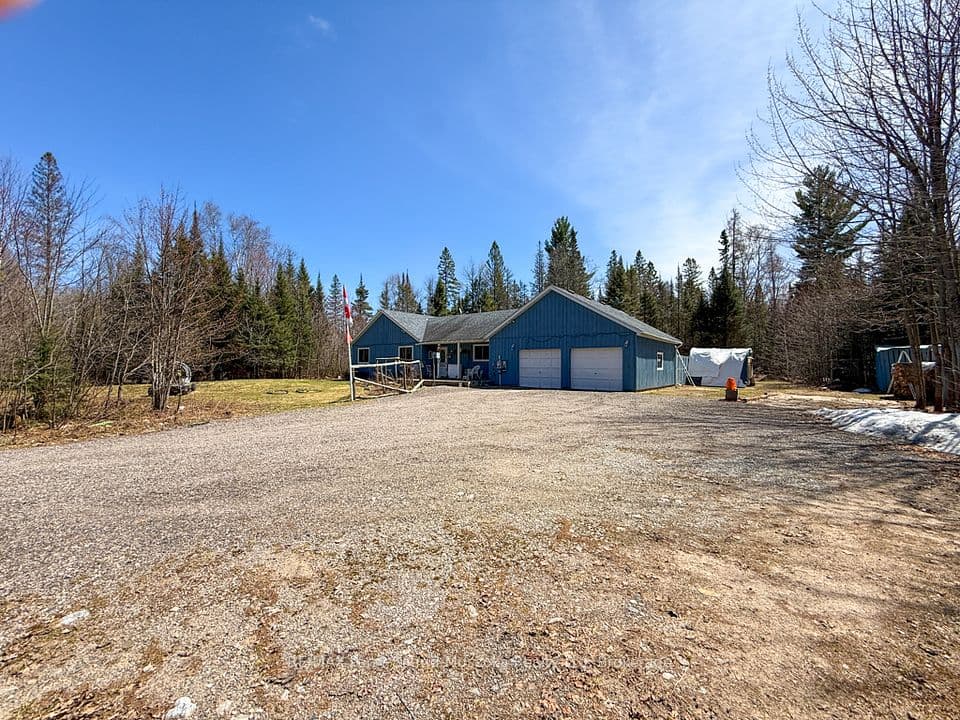 1819 Machar Strong Boundary Road W, Strong, ON P0A 1Z0 – photo 3