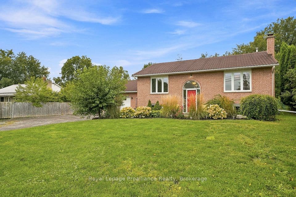 131 Ashley Street, Belleville, ON K0K 2B0 – photo 2