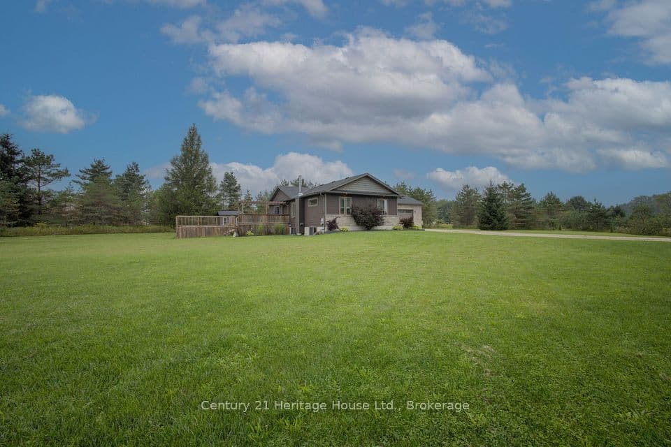 201 Hutton Hill Road, West Grey, ON N0G 1R0 – main photo