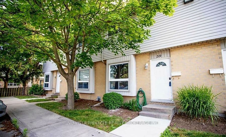 577 Third Street 39, London East, ON N5V 4B9 – main photo