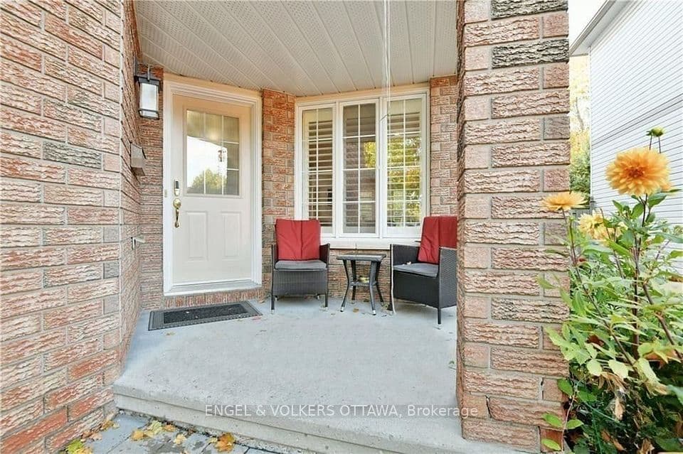 13 Picasso Drive, Hunt Club - South Keys and Area, ON K1G 5S9 – photo 2