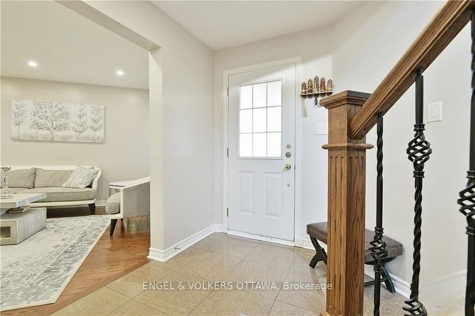 13 Picasso Drive, Hunt Club - South Keys and Area, ON K1G 5S9 – photo 3