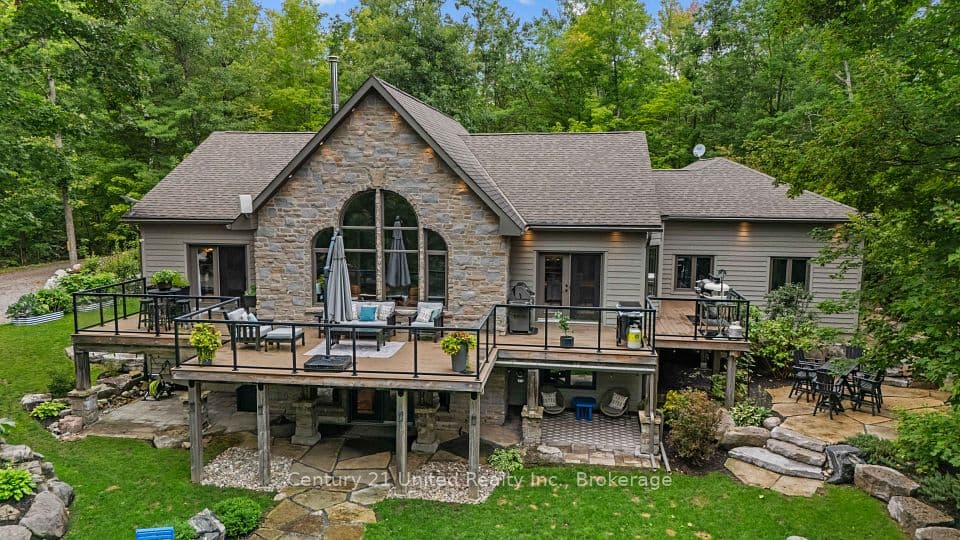 37 Mitchell Crescent, Trent Lakes, ON K0L 1J0 – main photo