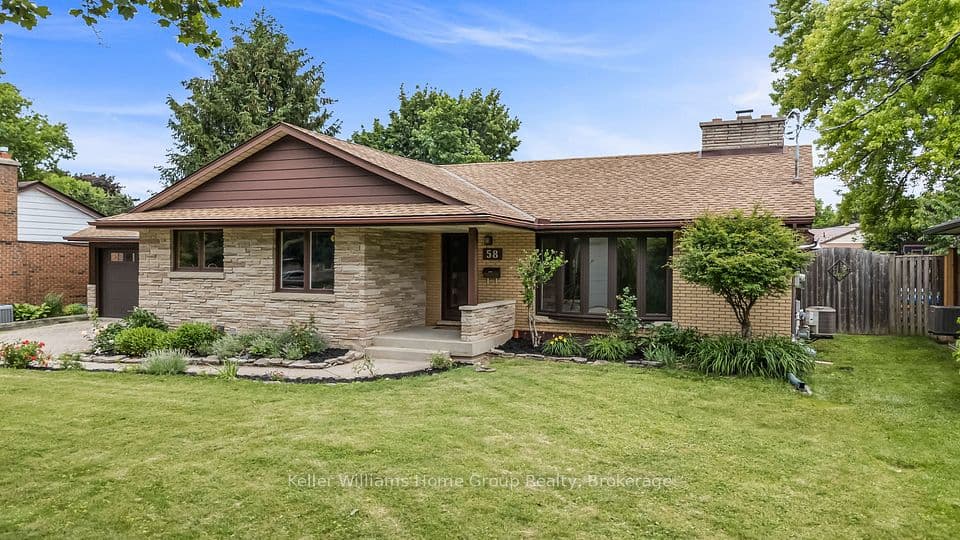 58 Reyburn Avenue, Kitchener, ON N2C 2B2 – photo 2