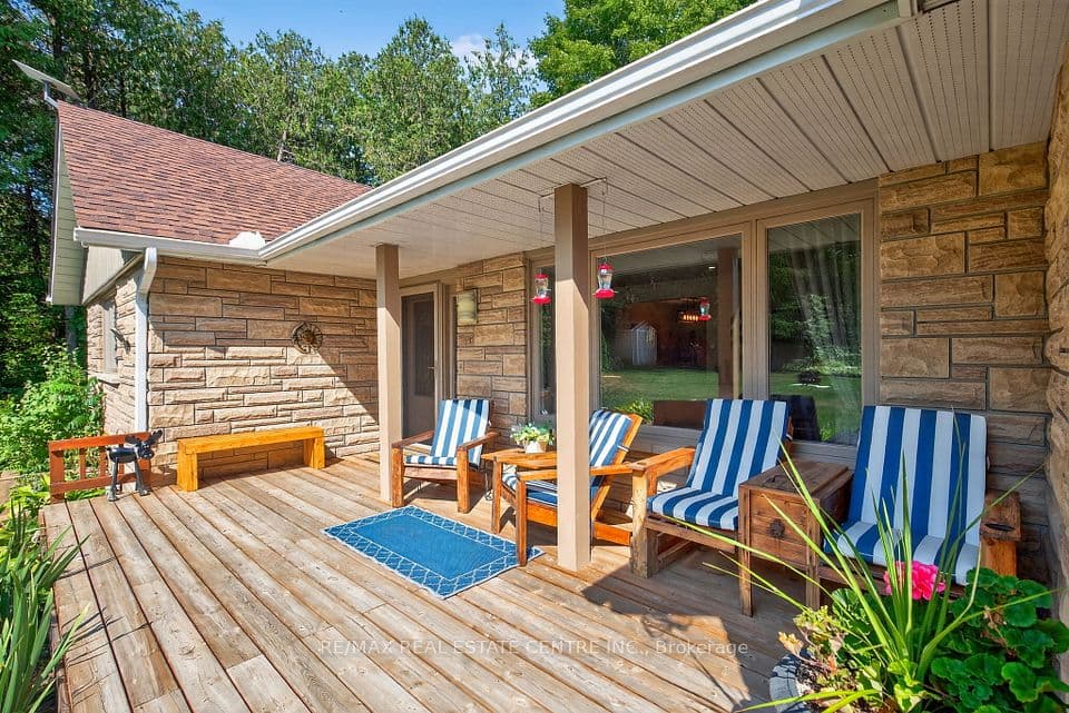 16 Cedar Lane Rd, Mono, ON L9W 6C8 – photo 3