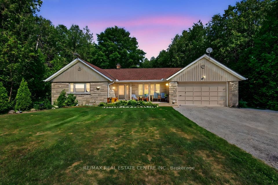 16 Cedar Lane Rd, Mono, ON L9W 6C8 – main photo