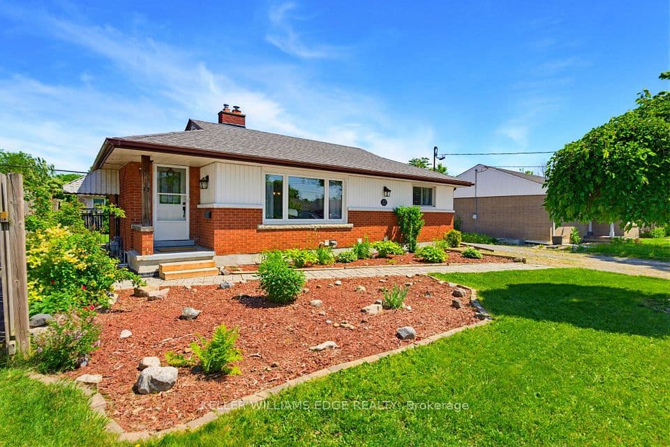 17 Broadmore Avenue, St. Catharines, ON L2M 6A4 – photo 2