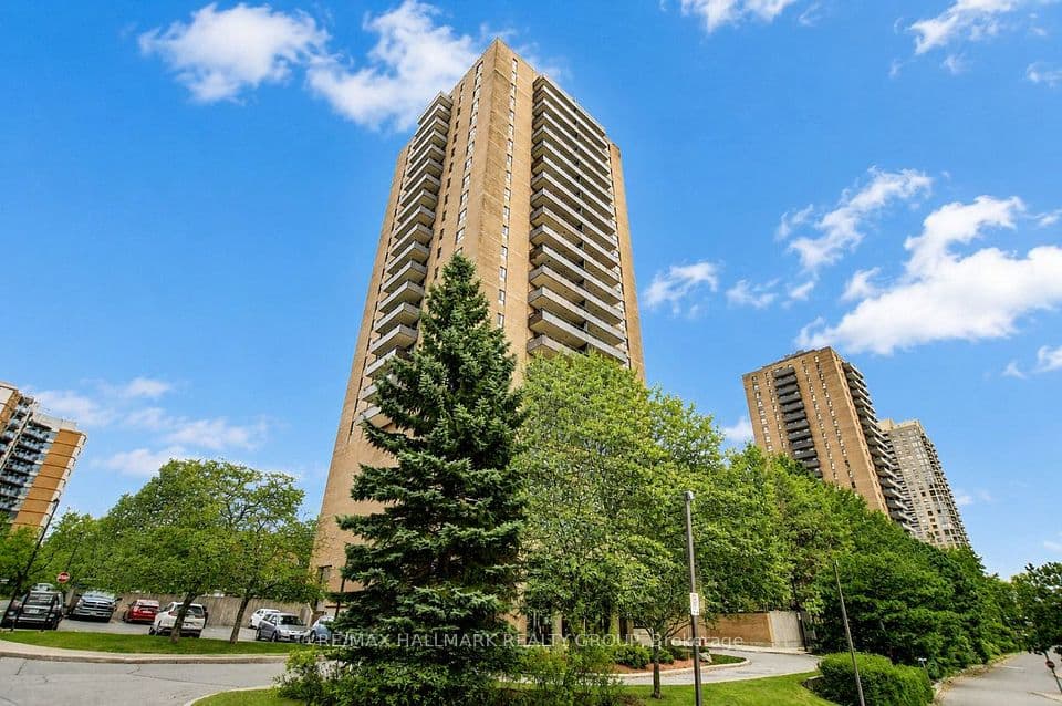 505 St Laurent Boulevard 2204, Manor Park - Cardinal Glen and Area, ON K1K 3X4 – main photo