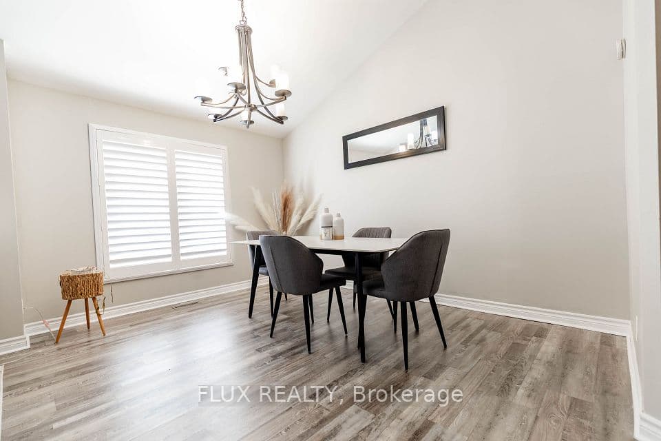 82 Overlea Drive, Kitchener, ON N2M 1T1 – photo 2