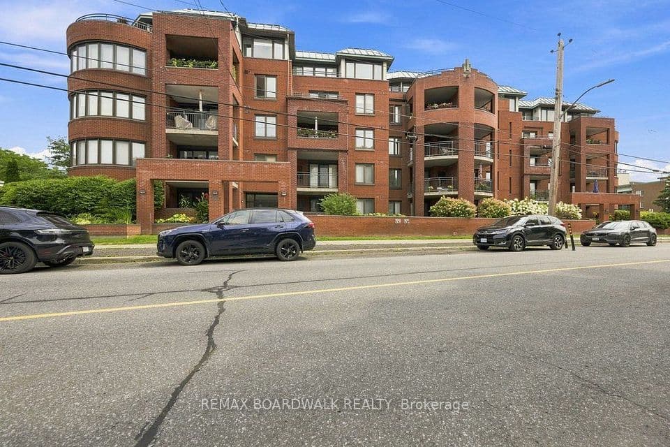 959 North River Road 307, Overbrook - Castleheights and Area, ON K1K 3V3 – main photo