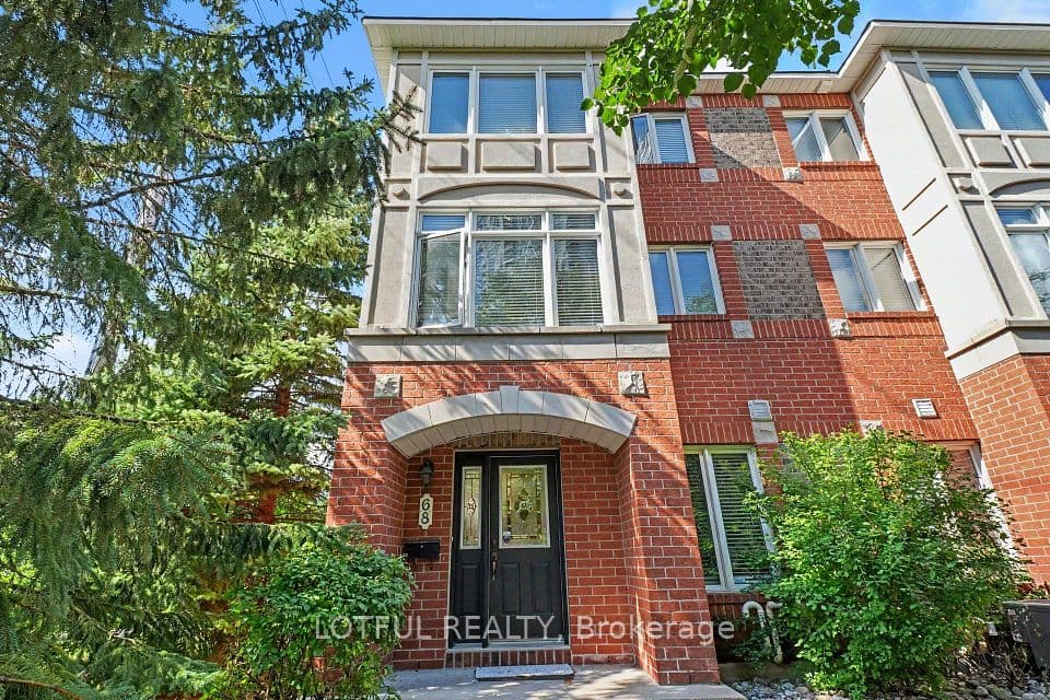 68 Metropole Private, Westboro - Hampton Park, ON K1Z 1G1 – main photo