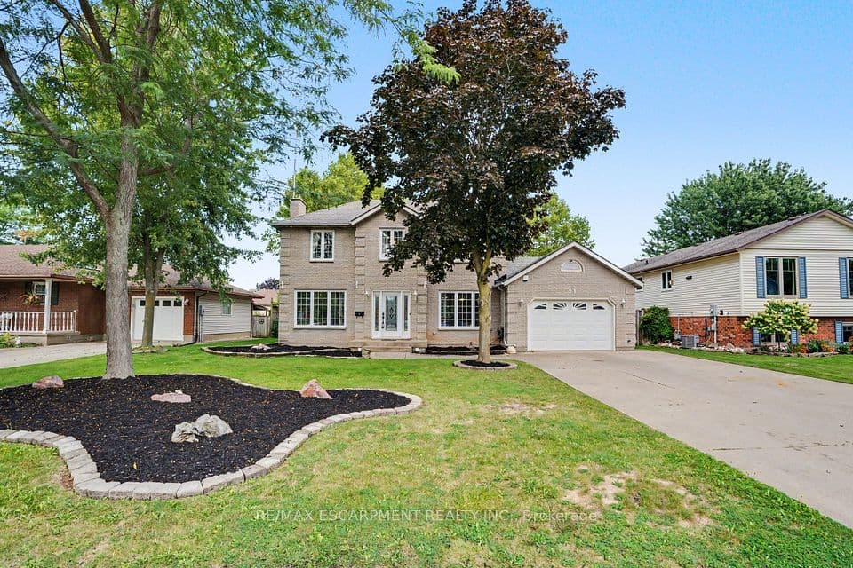 21 Farewell Crescent, West Lincoln, ON L0R 2A0 – main photo