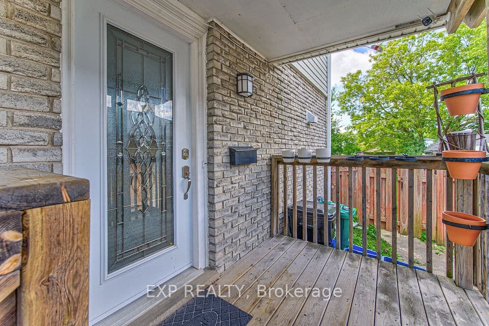 98 Monteagle Crescent, Kitchener, ON N2N 1N1 – photo 2