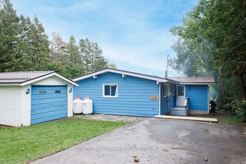124 Cameron Drive, Kawartha Lakes, ON K0M 1G0 – main photo