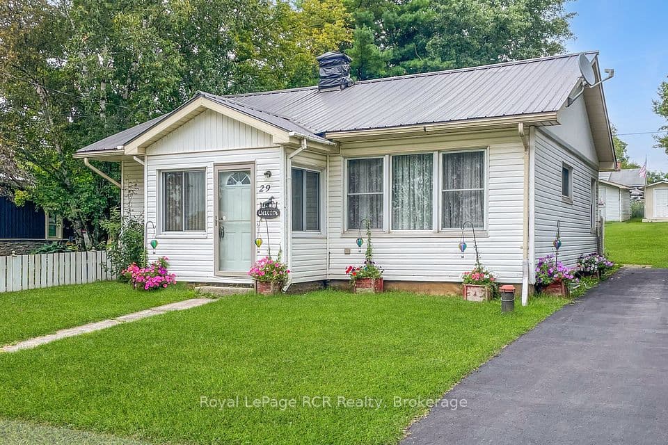 29 Main Street N, West Grey, ON N0G 1S0 – photo 3