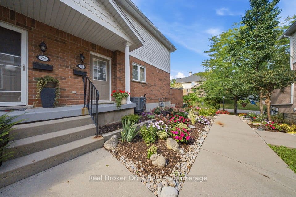 941 Gordon Street 37, Guelph, ON N1G 4R9 – photo 2