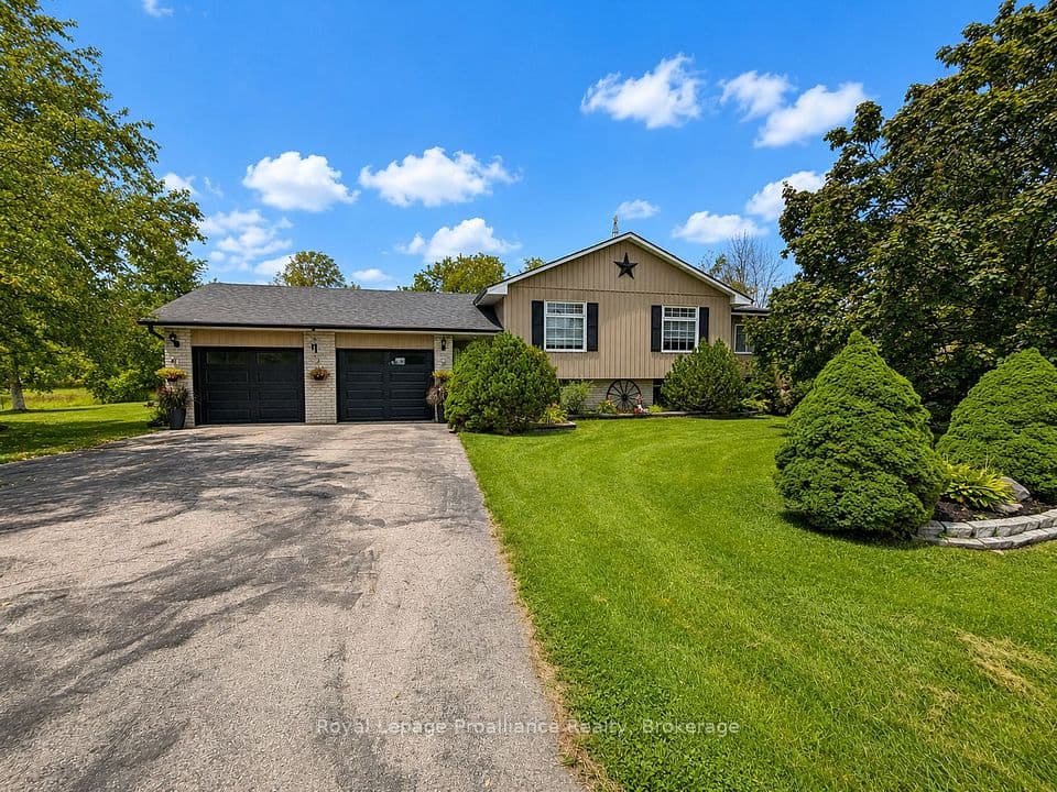 661 Flying Club Road, Quinte West, ON K0K 3E0 – main photo