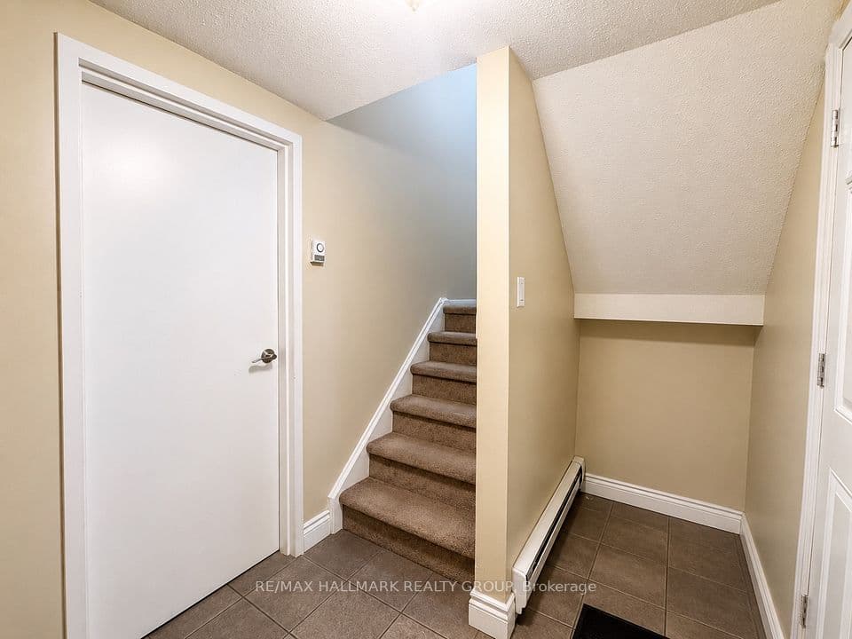 825 Cahill Drive W 163, Hunt Club - Windsor Park Village and Area, ON K1V 9N7 – photo 2