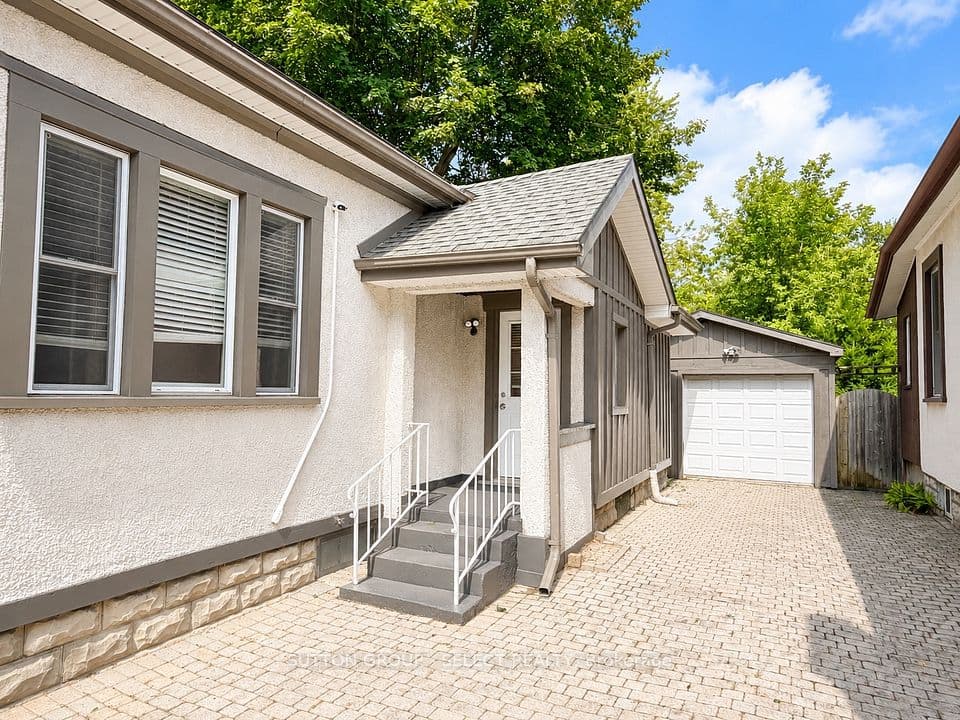 14 Arthur Street, London East, ON N5Y 3B9 – photo 3