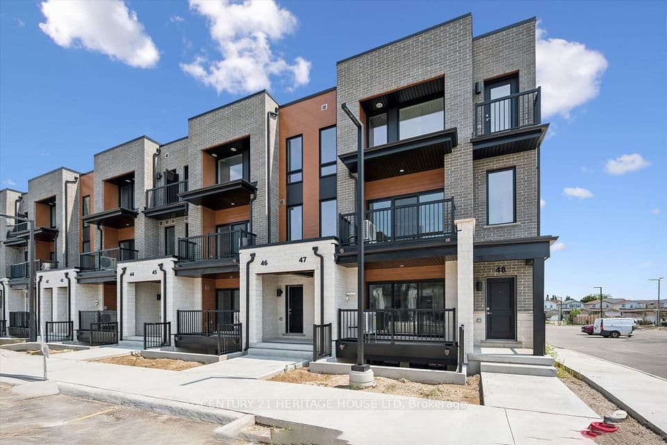 525 Erinbrook Drive B047, Kitchener, ON N2E 0L4 – photo 3