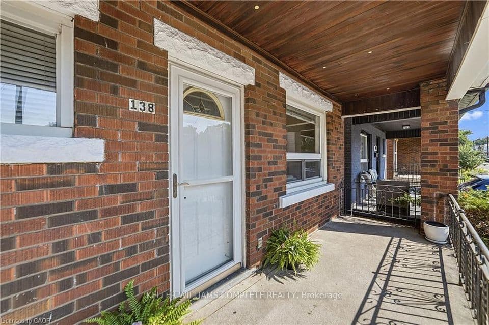 138 CAMERON Avenue N, Hamilton, ON L8H 4Z3 – photo 3