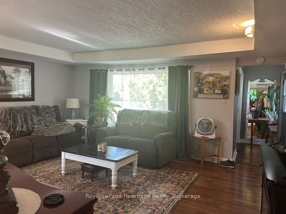 90 Mary Street, North Huron, ON N0G 2W0 – photo 3